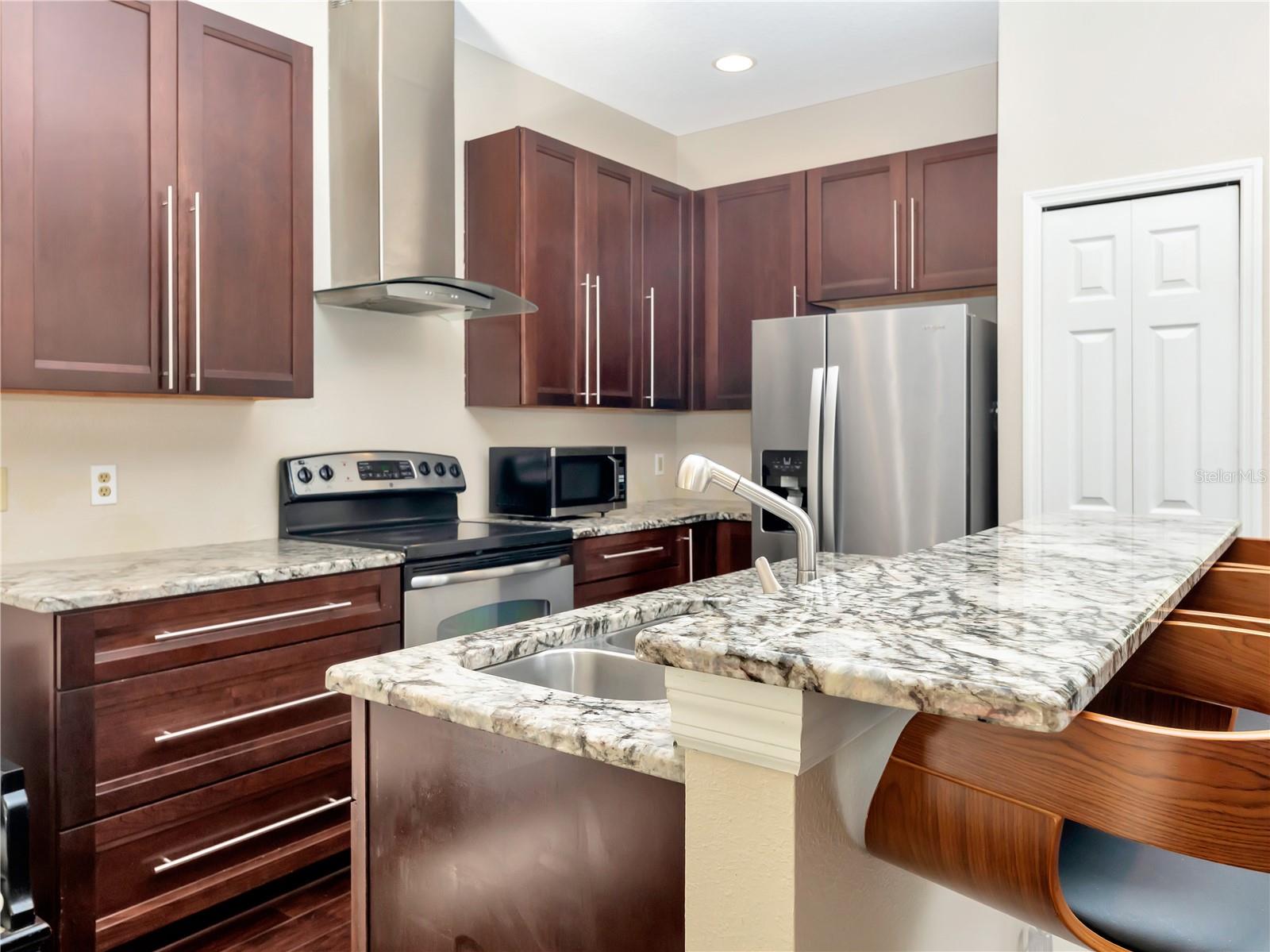 Image 18 of 42 For 8811 Casablanca Way