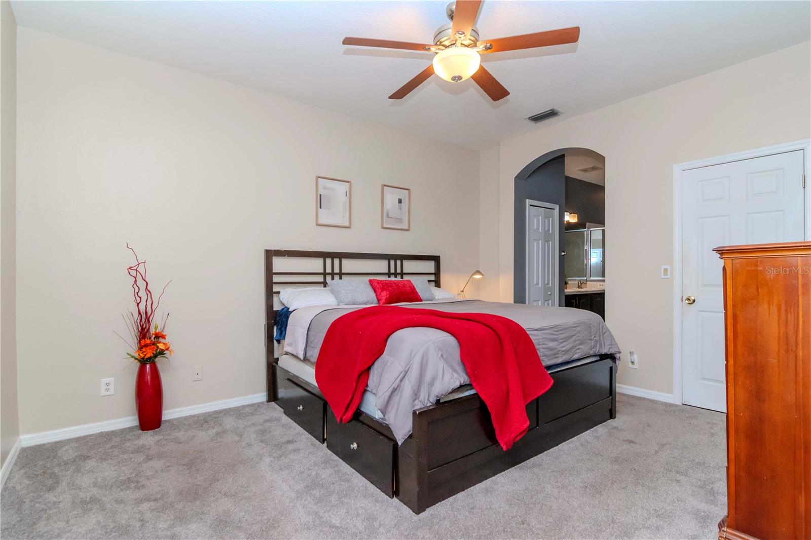 Image 28 of 42 For 8811 Casablanca Way