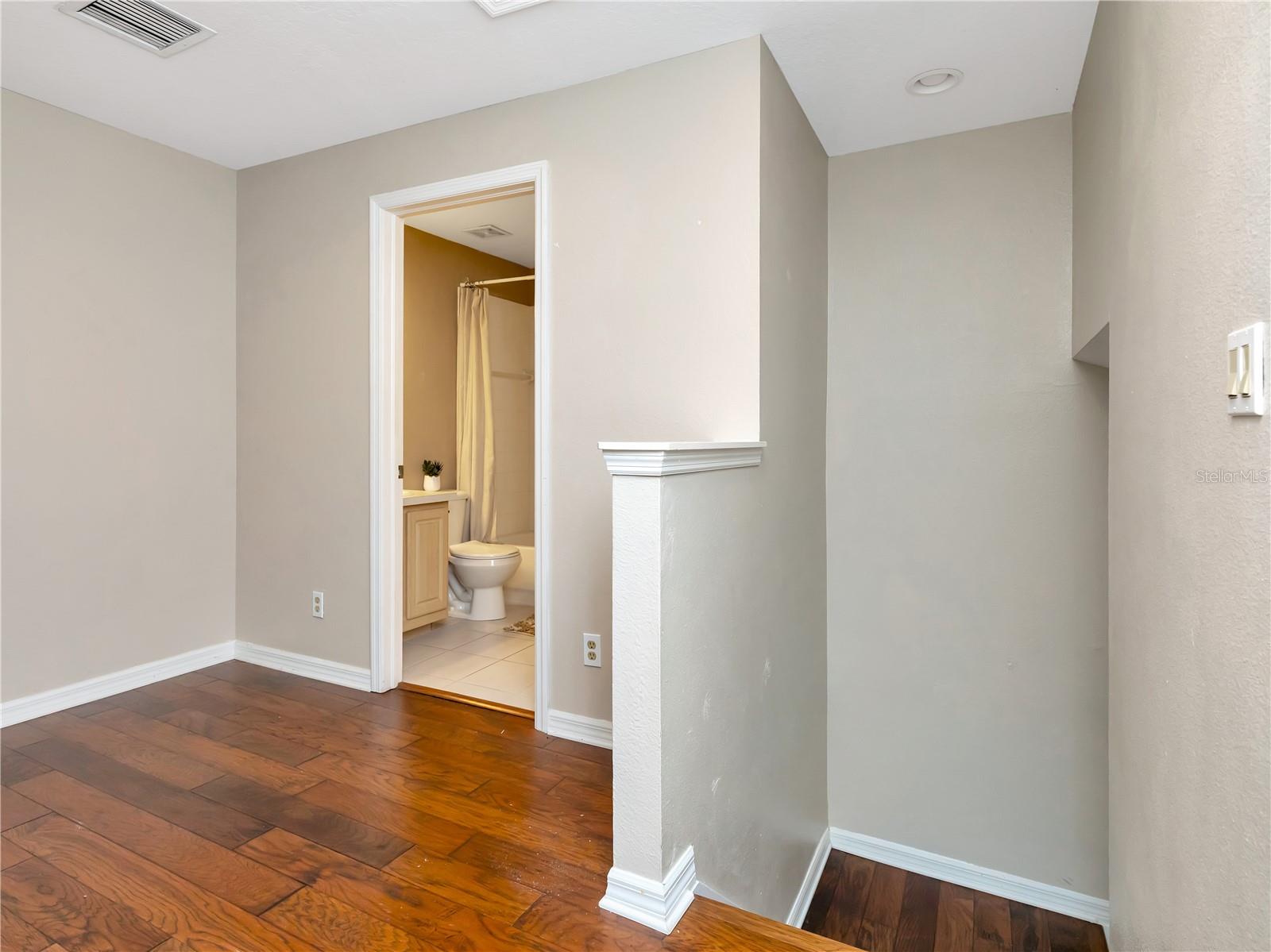 Image 34 of 42 For 8811 Casablanca Way