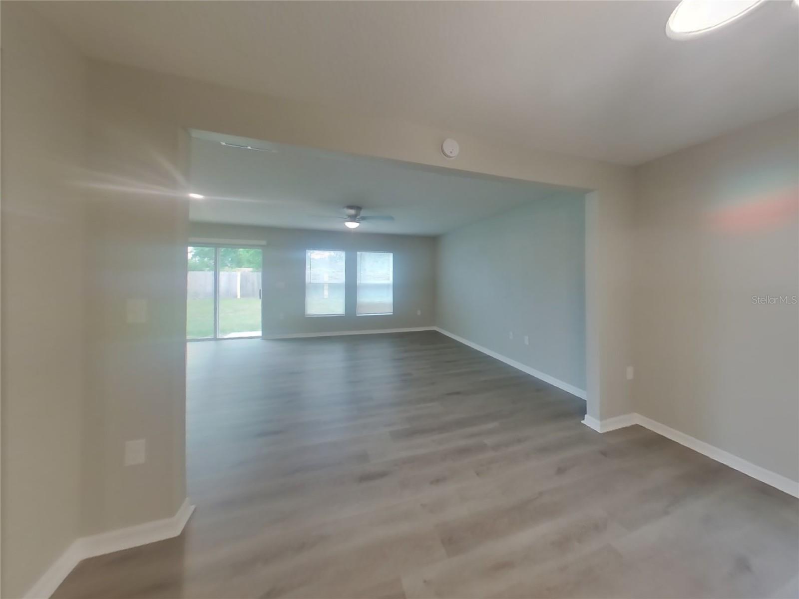 Image 4 of 15 For 11167 Nexus Street