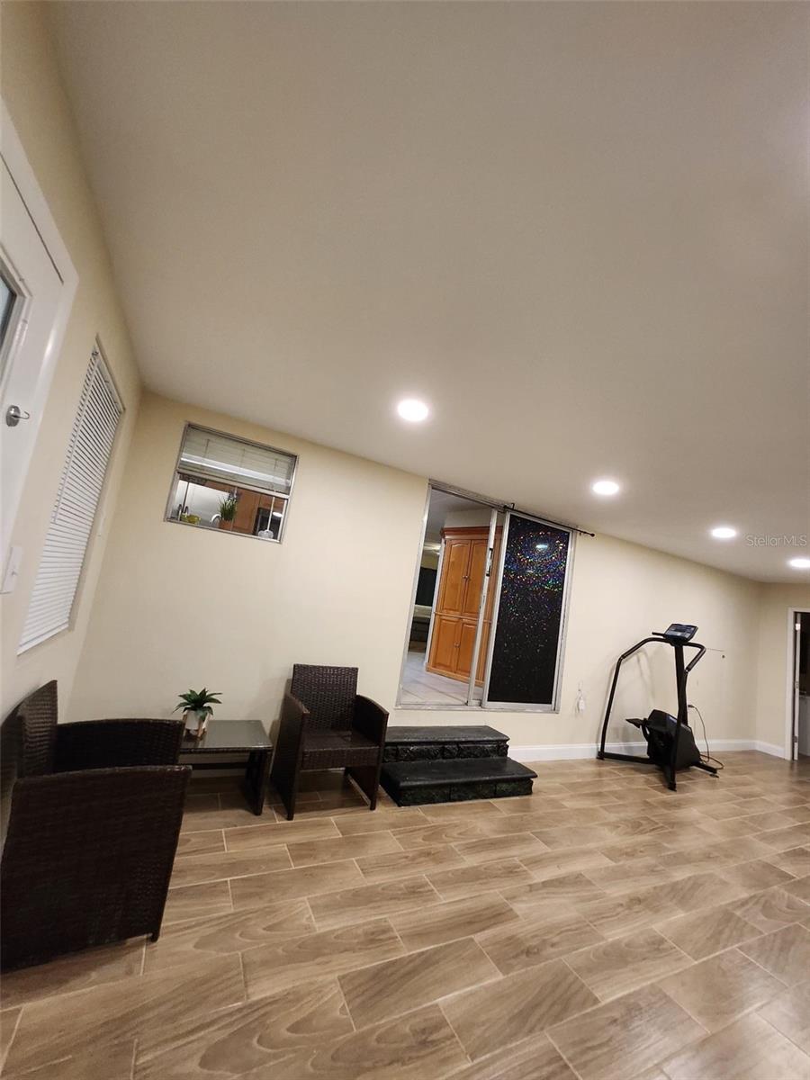 Image 3 of 53 For 33516 Arthur Drive