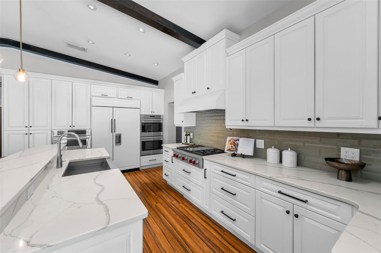 Image 15 of 42 For 132 Giralda Boulevard Ne