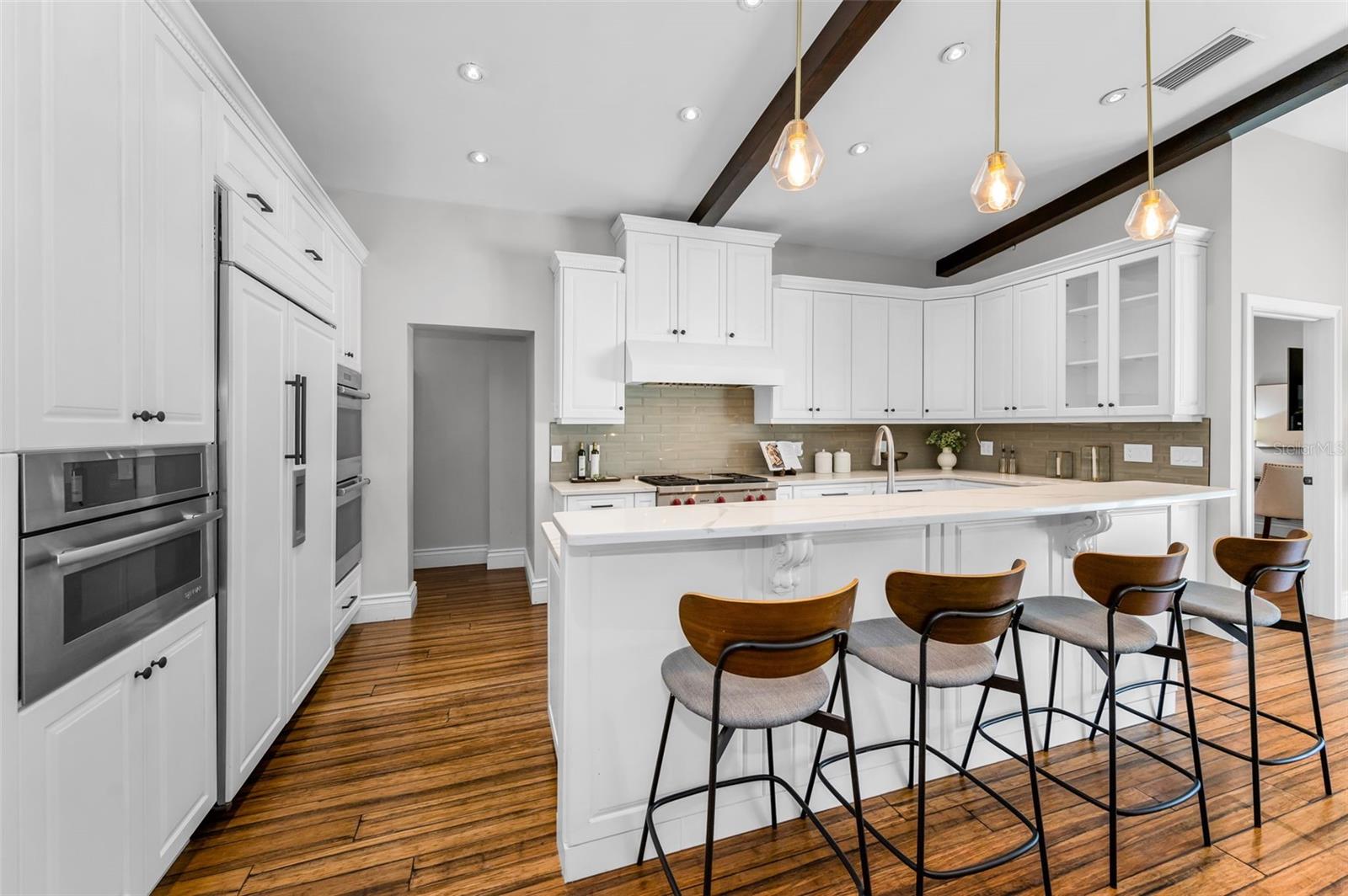 Image 18 of 42 For 132 Giralda Boulevard Ne
