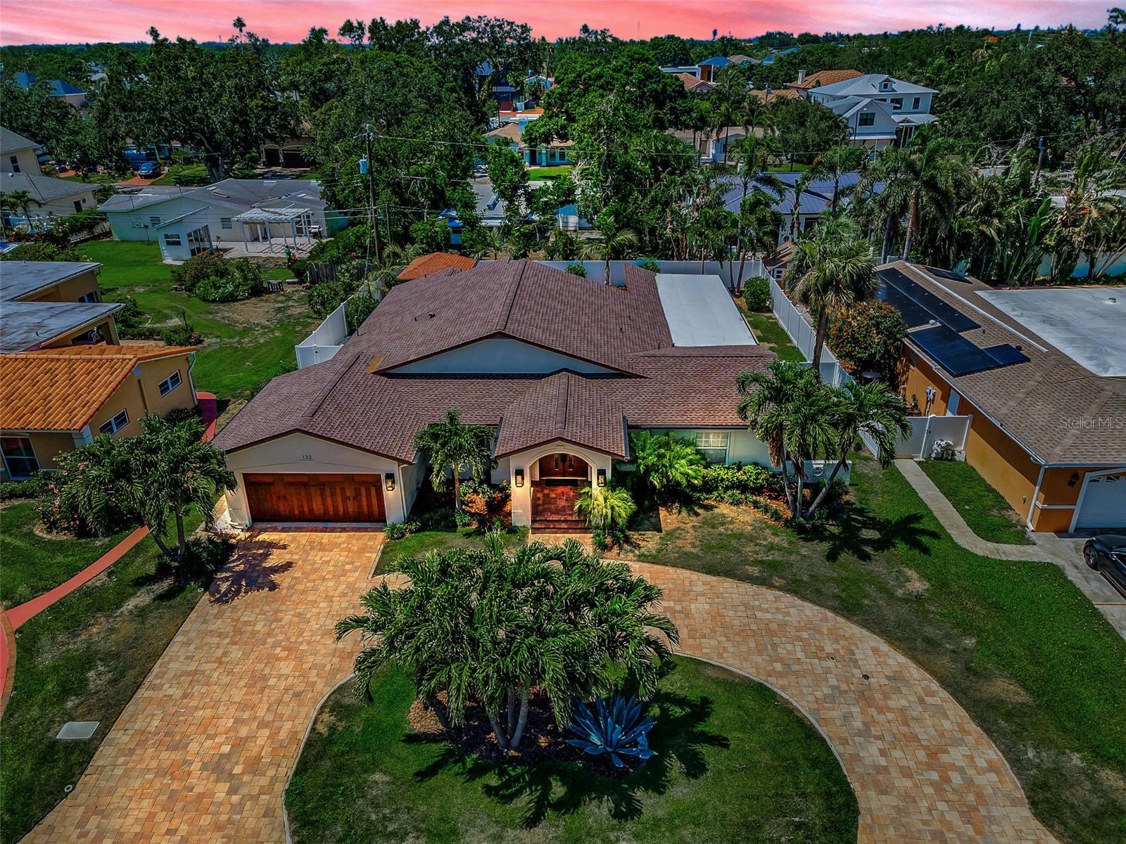 Image 2 of 42 For 132 Giralda Boulevard Ne