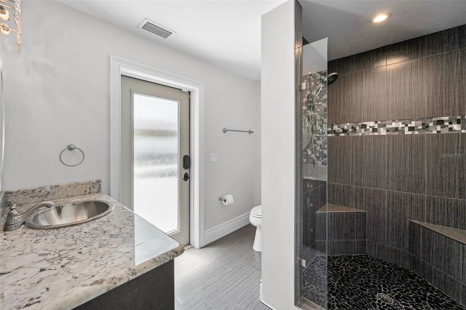 Image 31 of 42 For 132 Giralda Boulevard Ne
