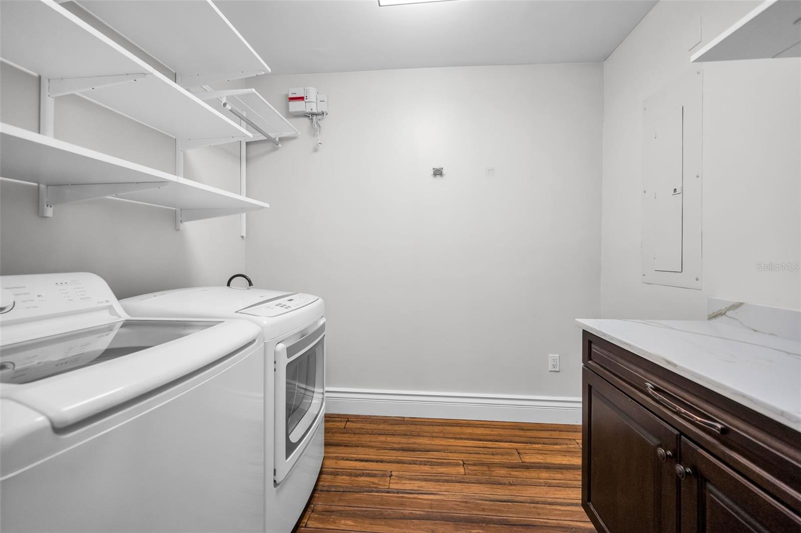 Image 33 of 42 For 132 Giralda Boulevard Ne