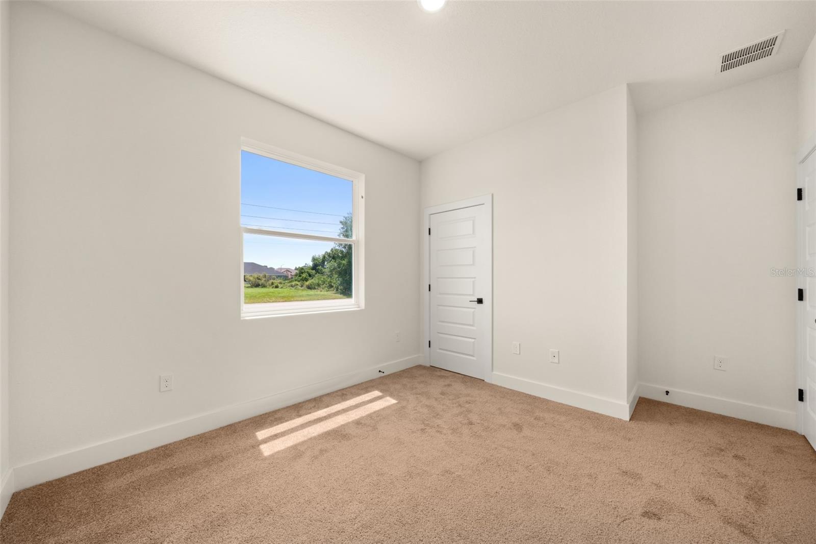 Image 21 of 59 For 5243 Cortez Boulevard