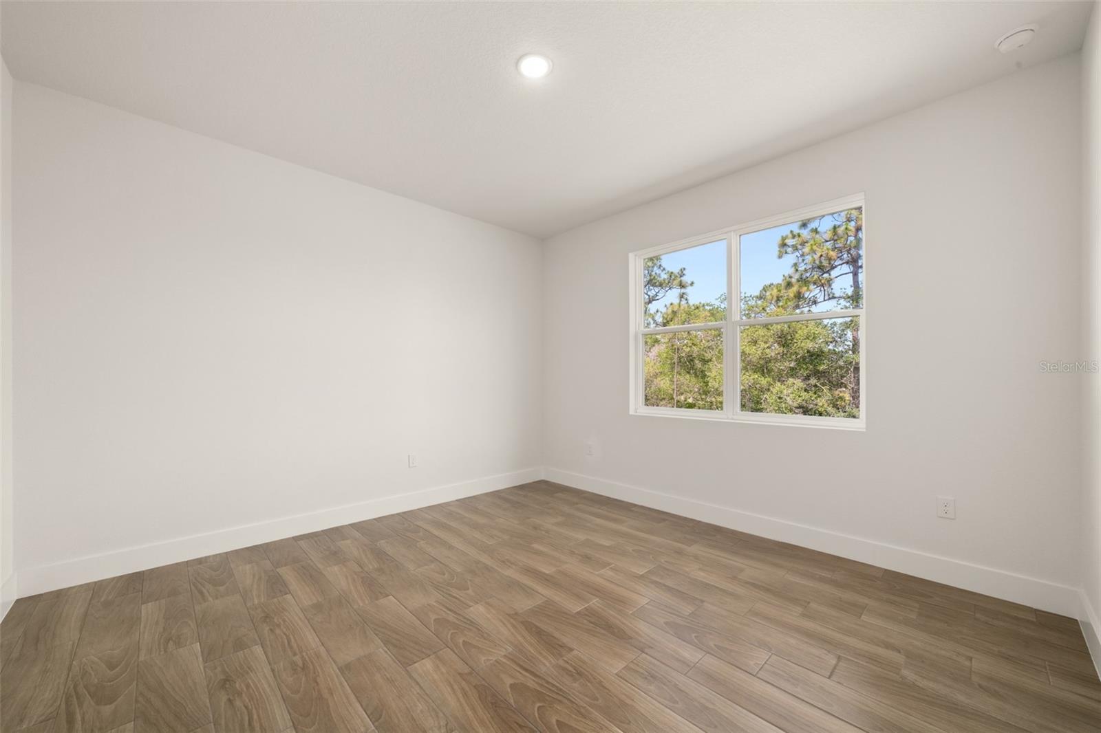 Image 33 of 59 For 5243 Cortez Boulevard