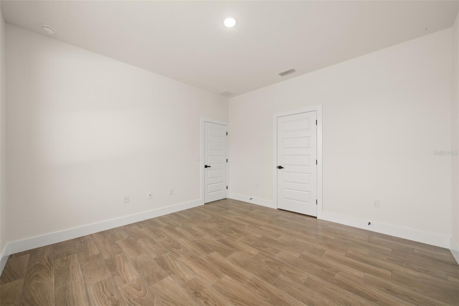 Image 35 of 59 For 5243 Cortez Boulevard