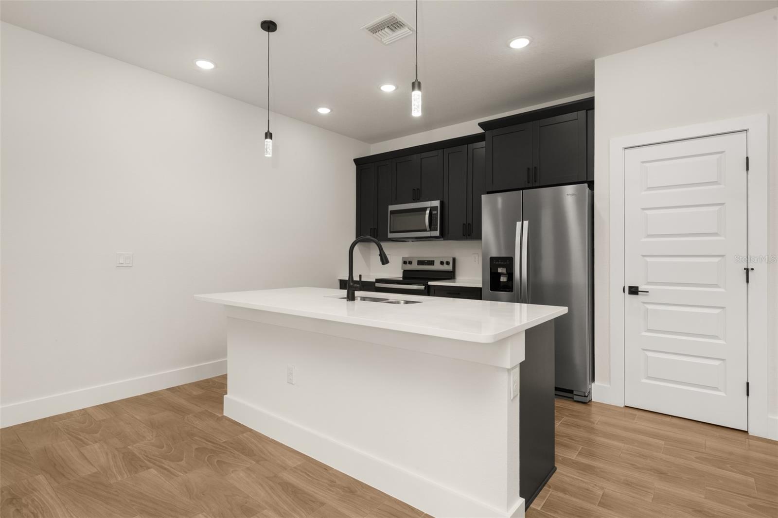 Image 42 of 59 For 5243 Cortez Boulevard