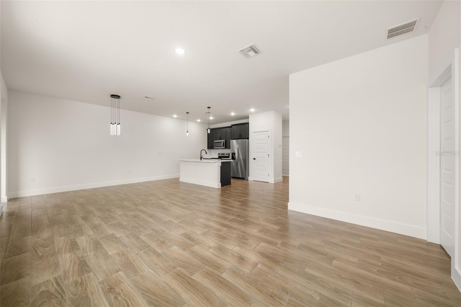 Image 50 of 59 For 5243 Cortez Boulevard