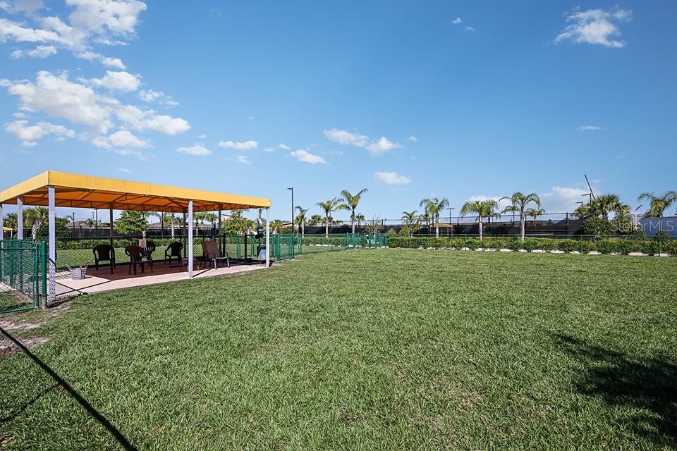 Listing photo id 25 for 31602 Cardinal Yard Drive
