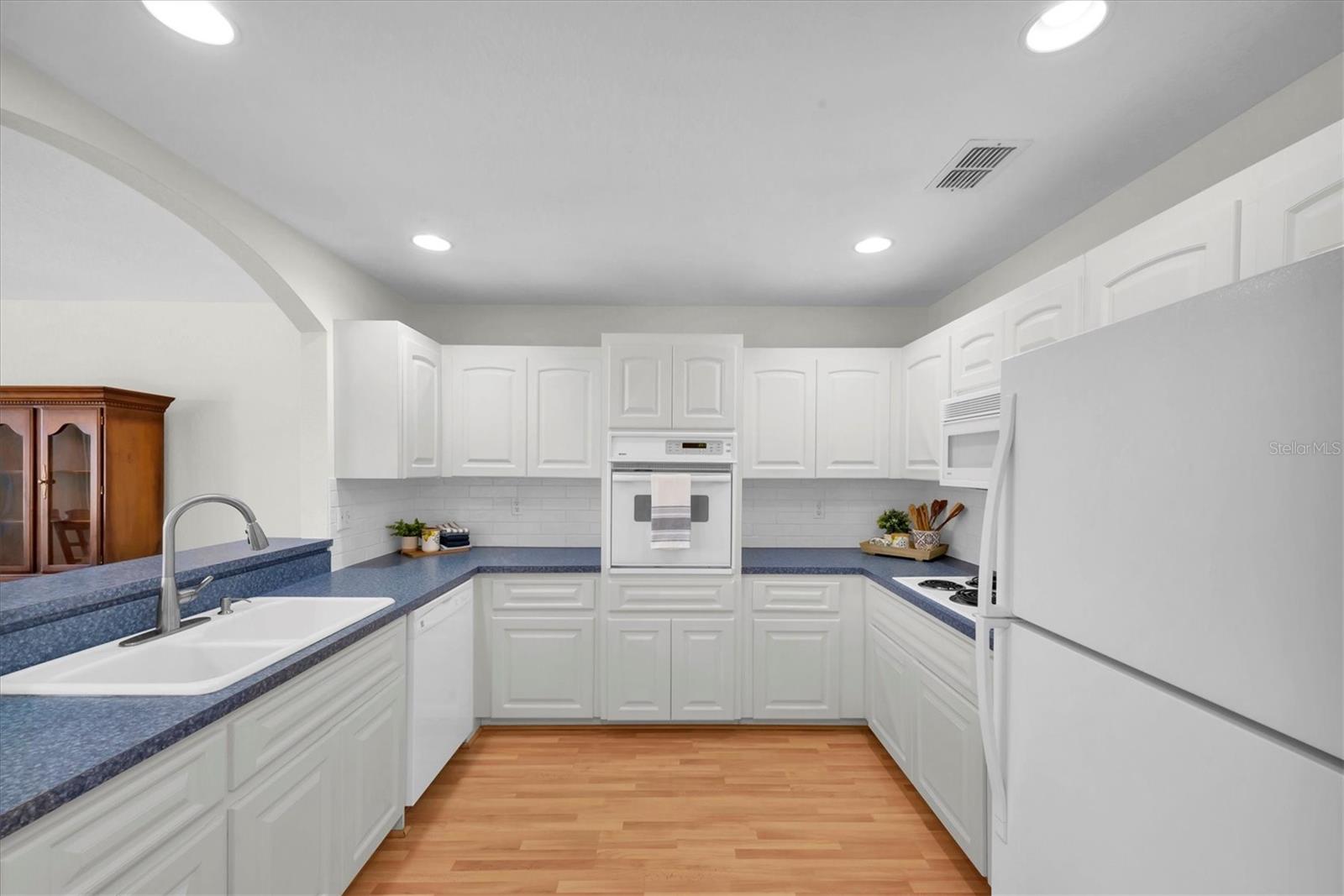 Image 19 of 83 For 8181 Eagles Park Drive N