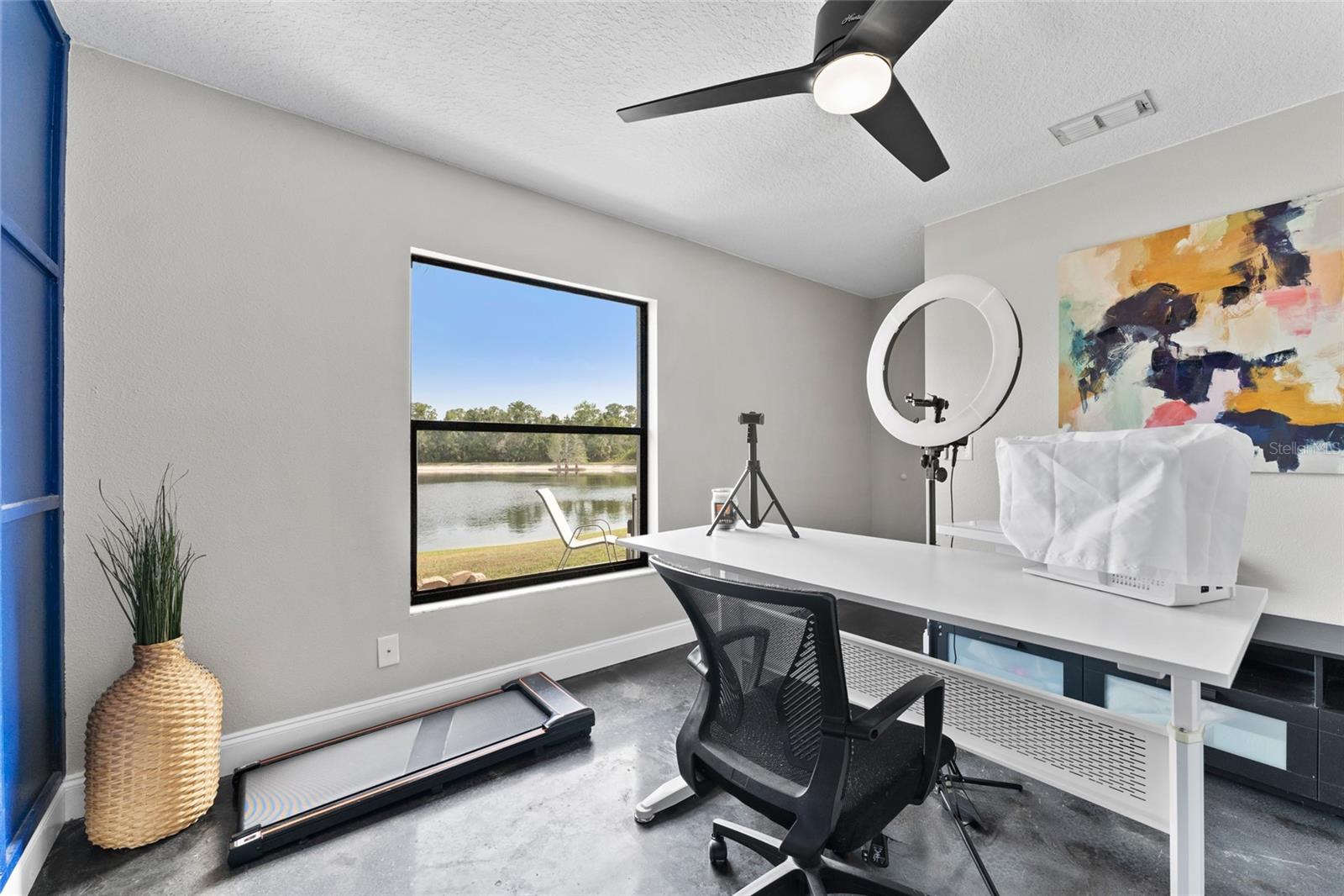 Image 23 of 47 For 8638 Chadwick Drive