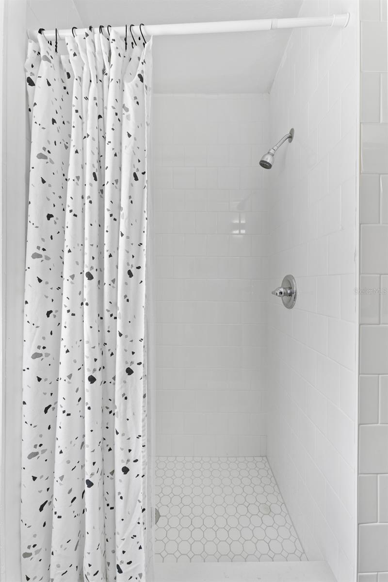 Image 27 of 47 For 8638 Chadwick Drive
