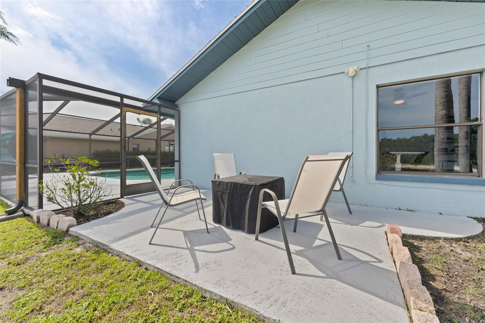 Image 34 of 47 For 8638 Chadwick Drive