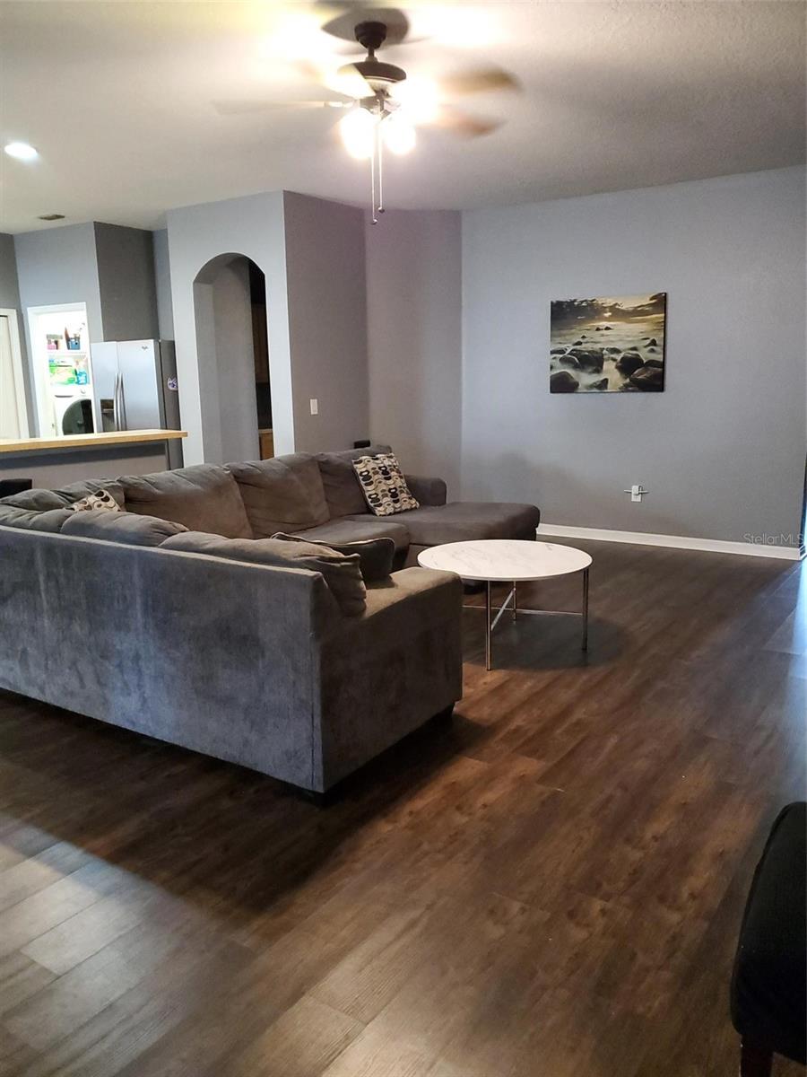 Image 16 of 69 For 14027 Bensbrook Drive
