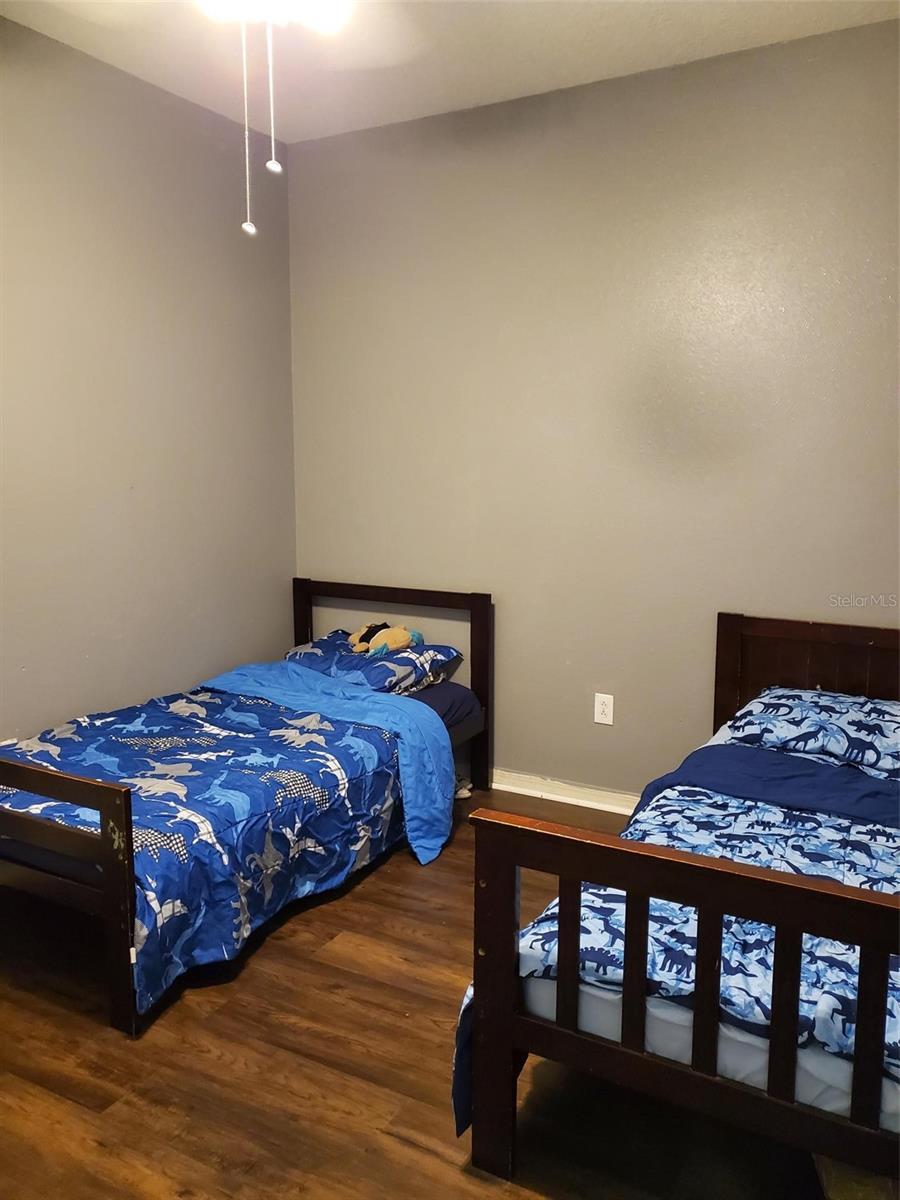 Image 31 of 69 For 14027 Bensbrook Drive
