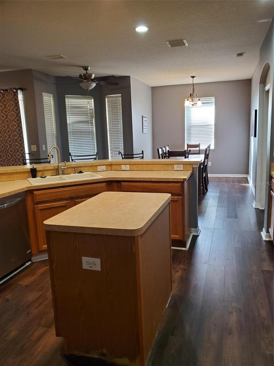 Image 5 of 69 For 14027 Bensbrook Drive
