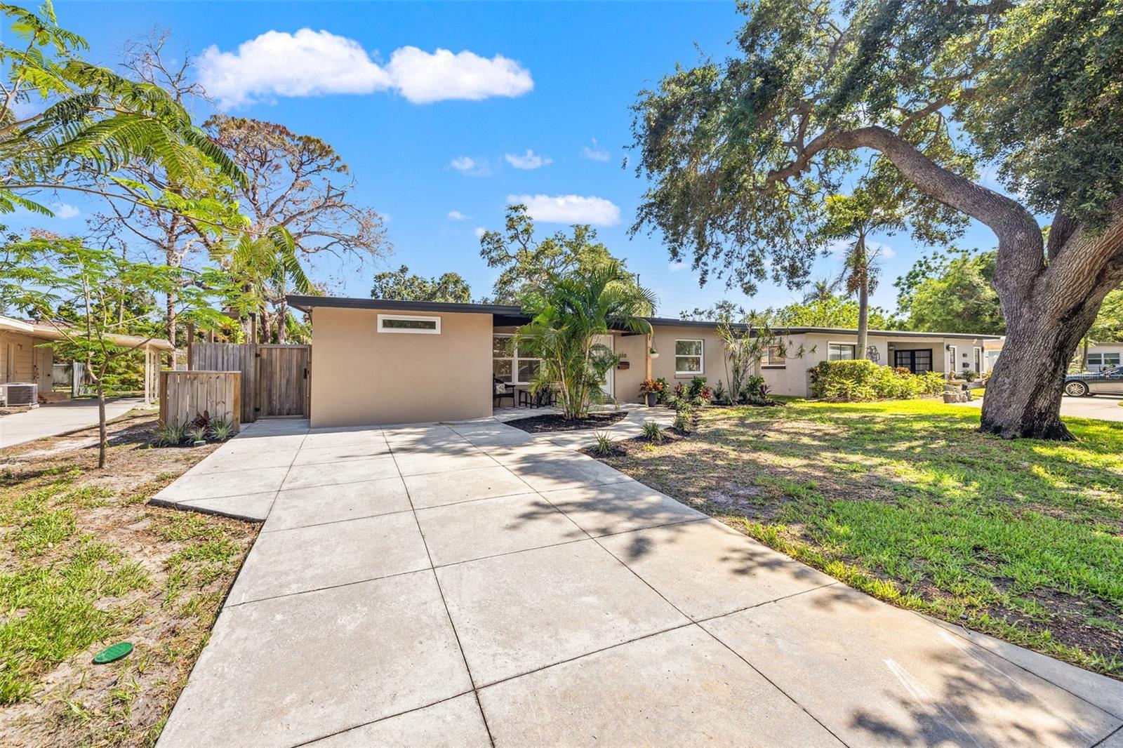 Image 2 of 44 For 310 55th Avenue S