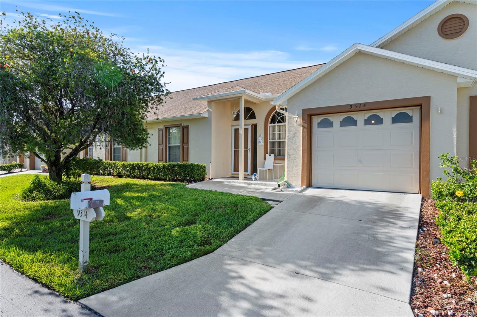Image 2 of 25 For 9314 Alta Sol Way