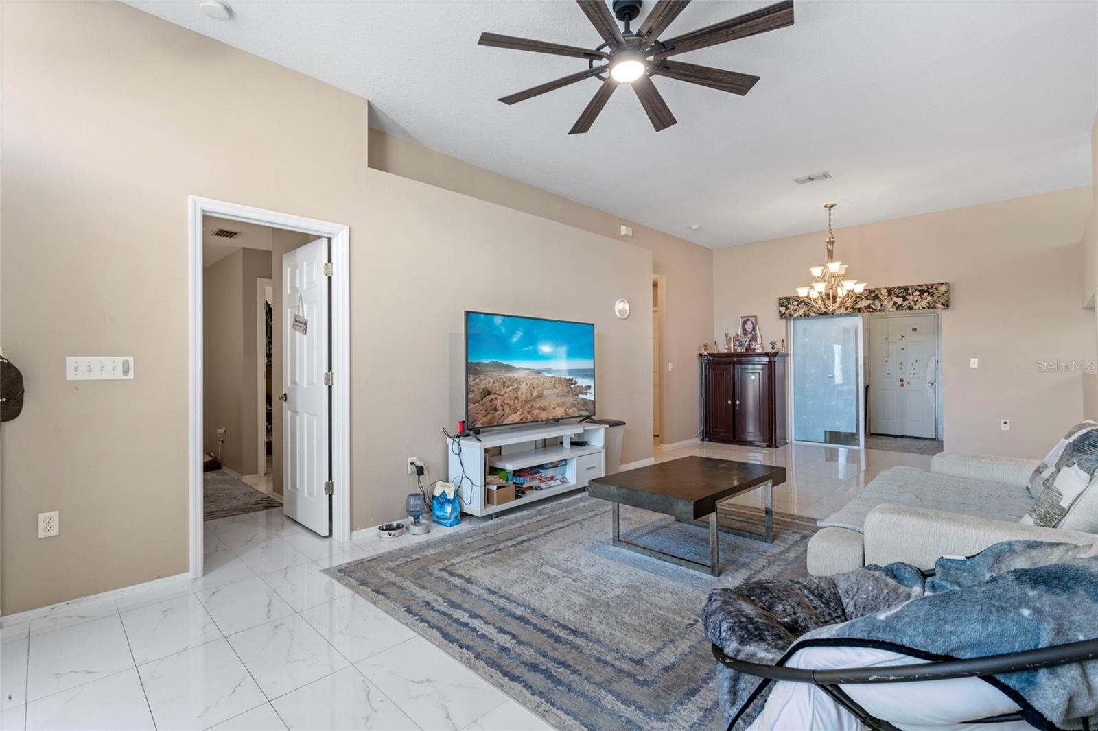 Image 4 of 25 For 9314 Alta Sol Way