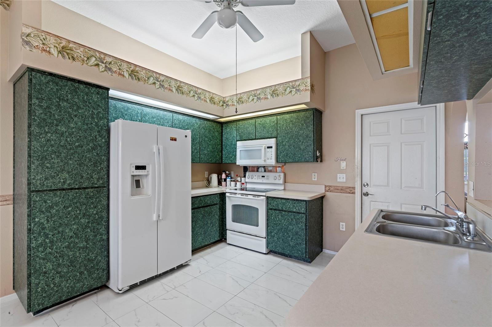 Image 7 of 25 For 9314 Alta Sol Way