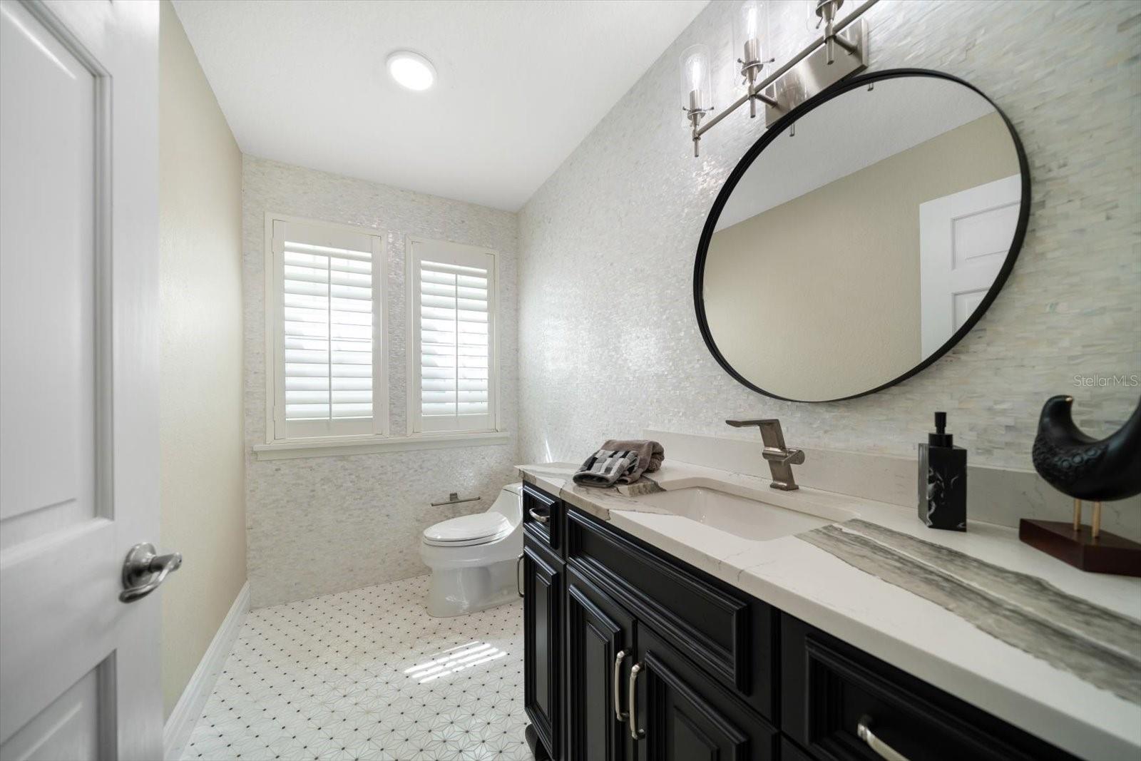 Image 41 of 64 For 215 18th Avenue