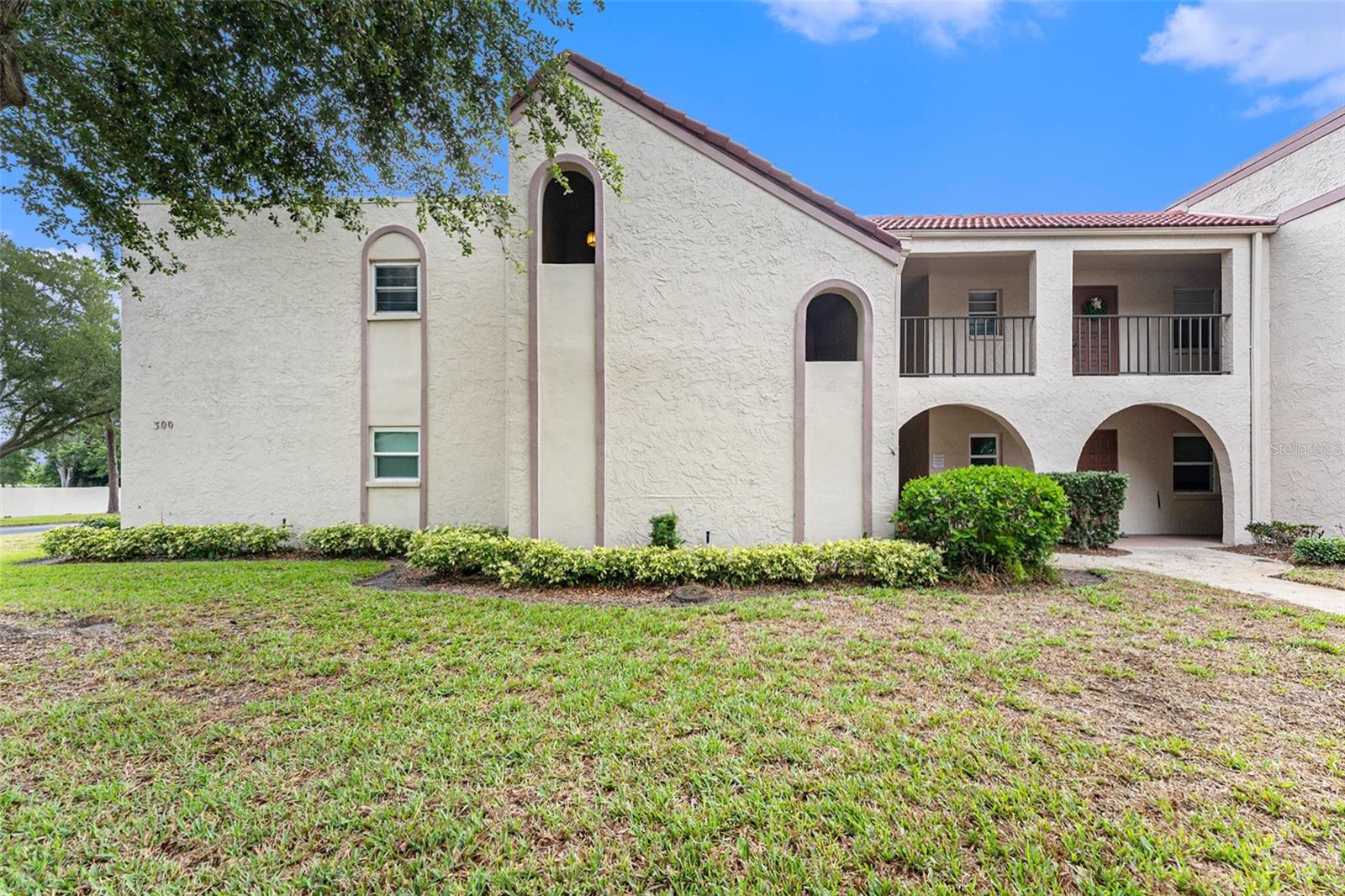 Image 2 of 17 For 9700 Starkey Road 312