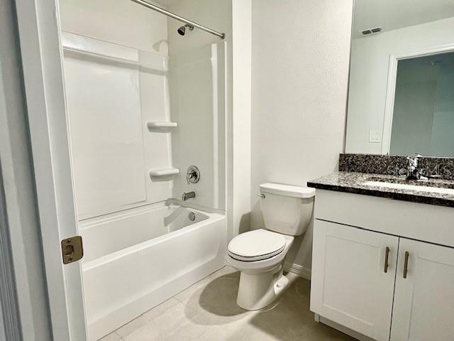 Image 15 of 18 For 32014 Spiceberry St, Street