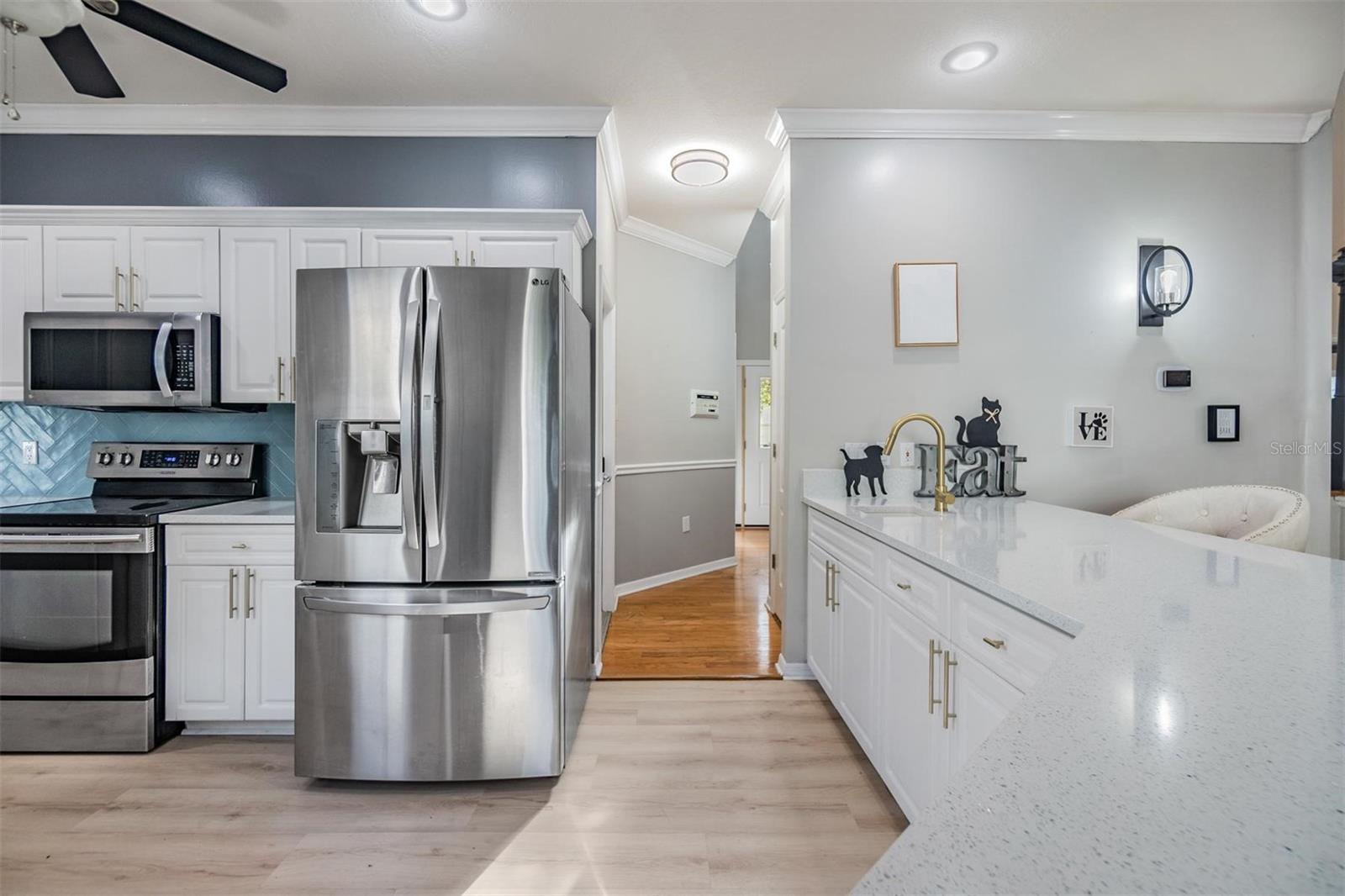 Image 11 of 40 For 2122 Oak Forest Lane