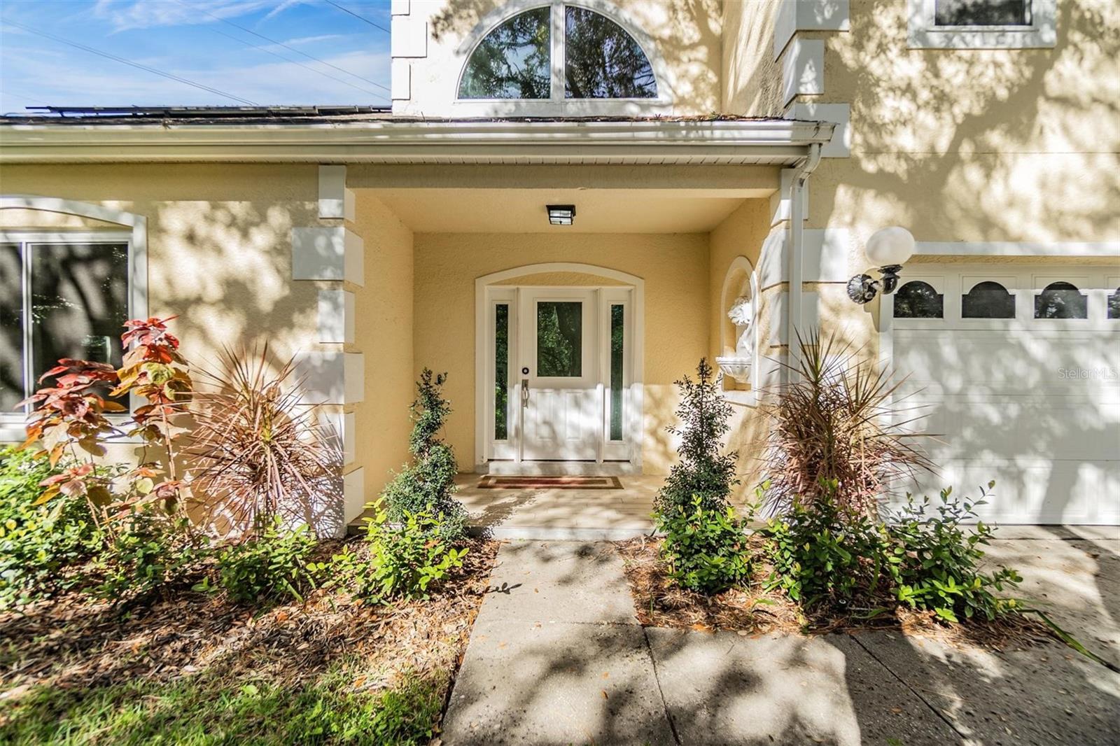 Image 2 of 40 For 2122 Oak Forest Lane