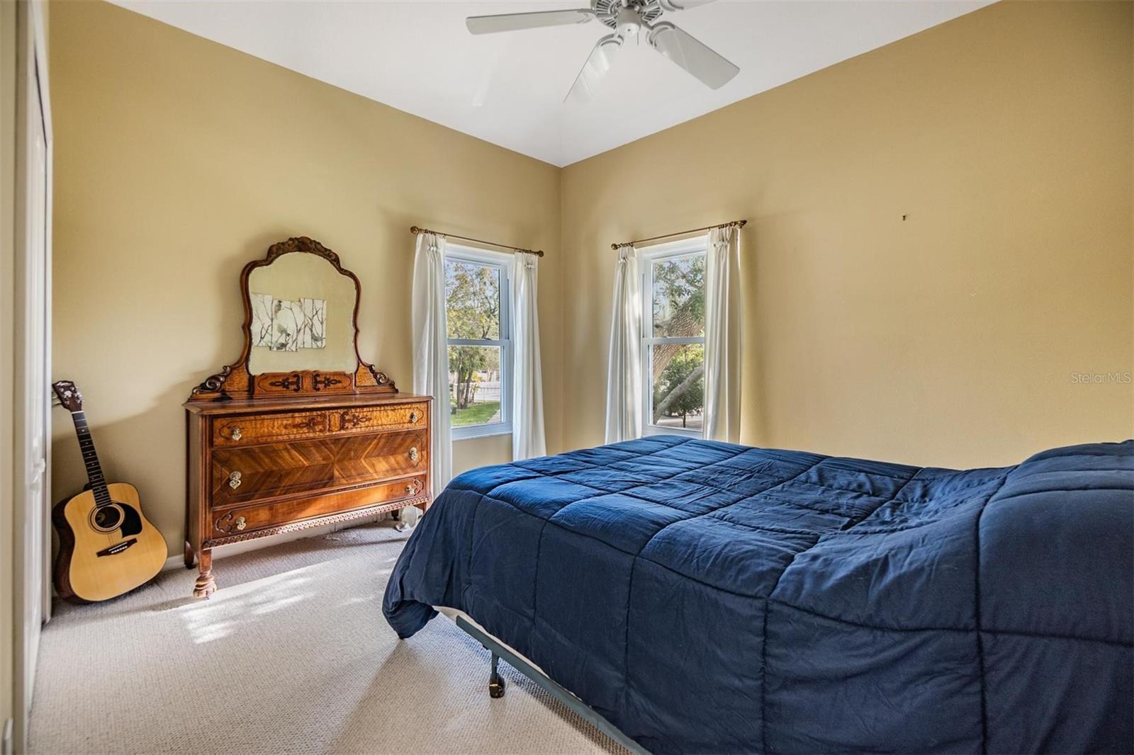 Image 28 of 40 For 2122 Oak Forest Lane