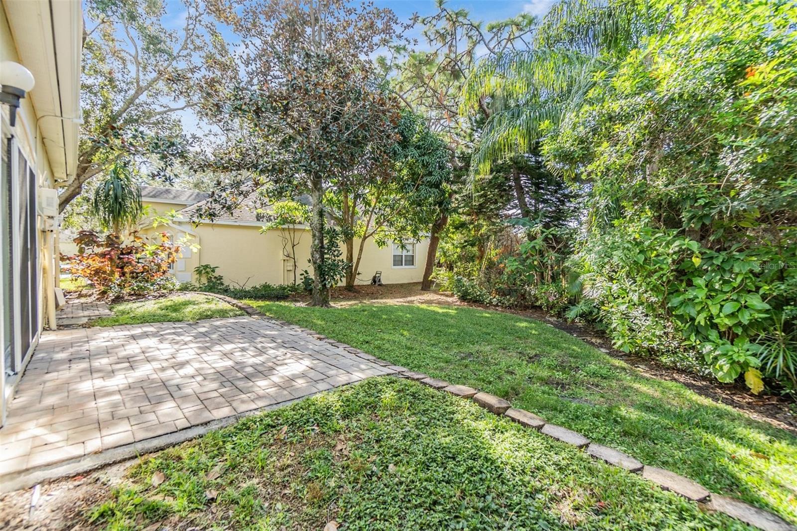 Image 31 of 40 For 2122 Oak Forest Lane