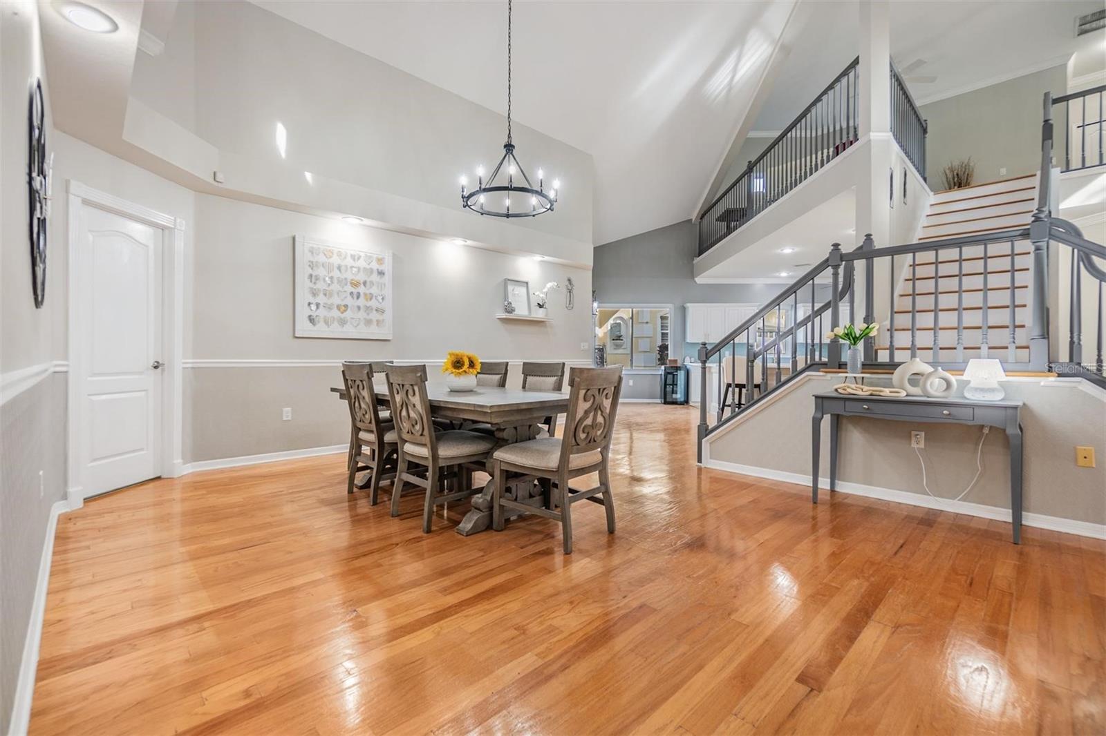 Image 6 of 40 For 2122 Oak Forest Lane