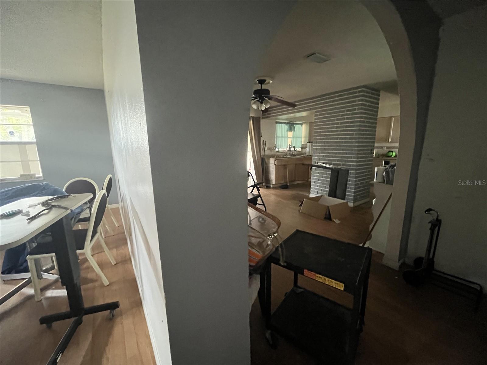 Image 8 of 18 For 801 Quintilian Avenue
