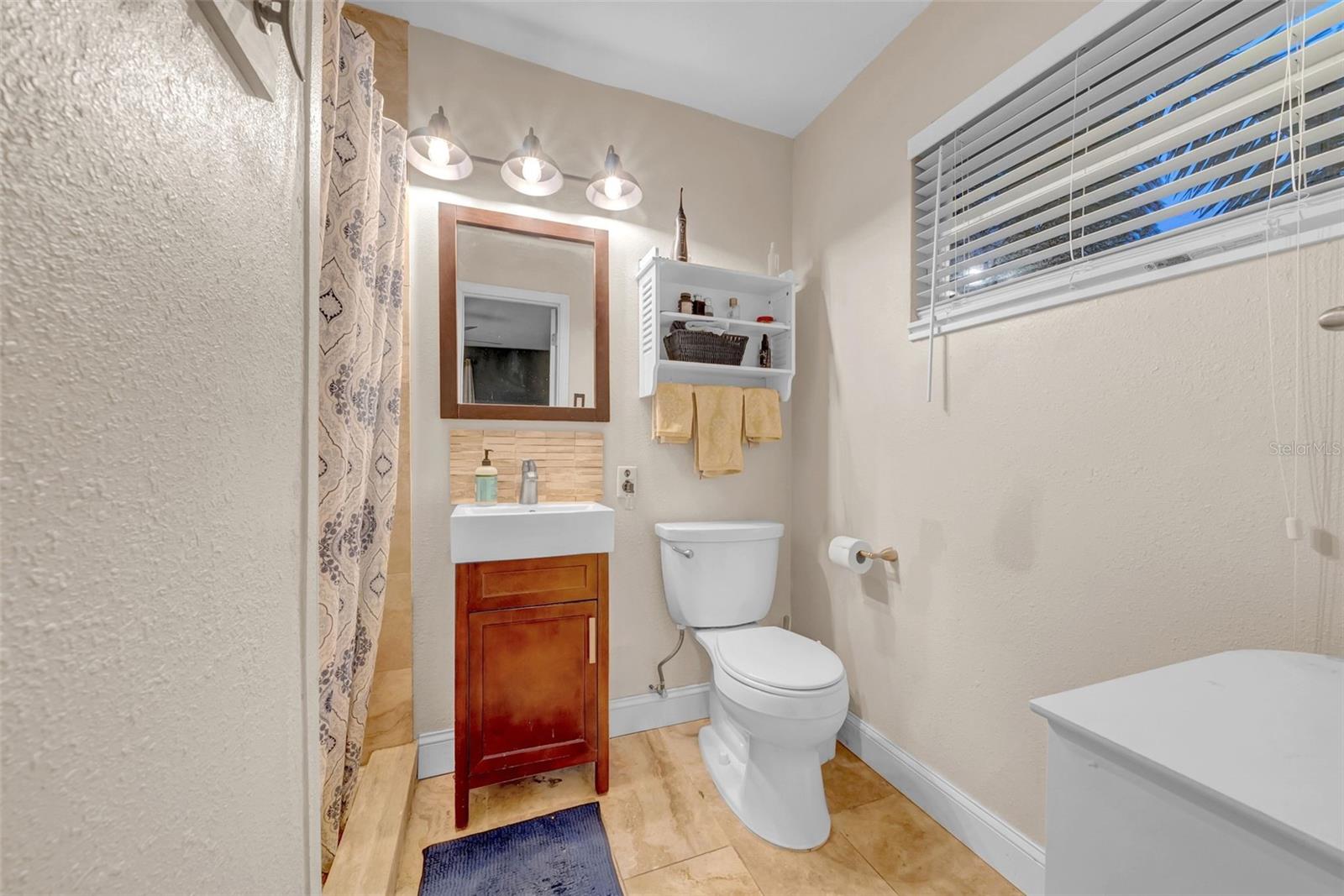 Image 30 of 46 For 4726 Fairview Heights
