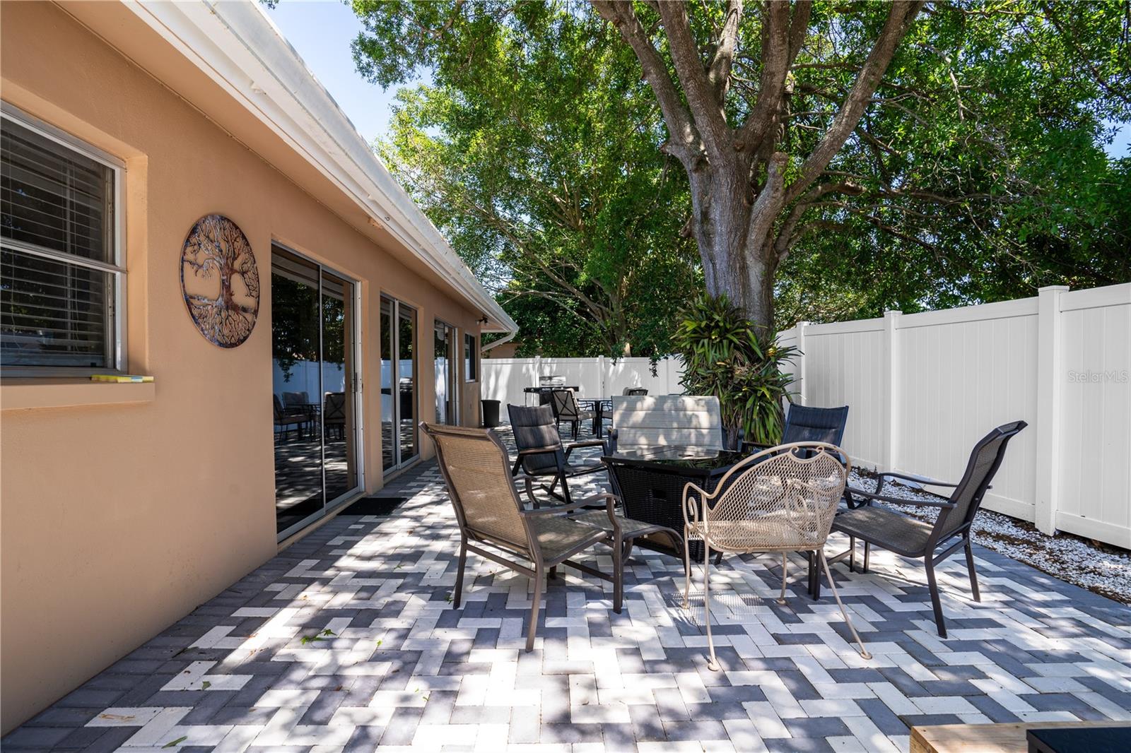 Image 45 of 56 For 8060 Canterbury Circle