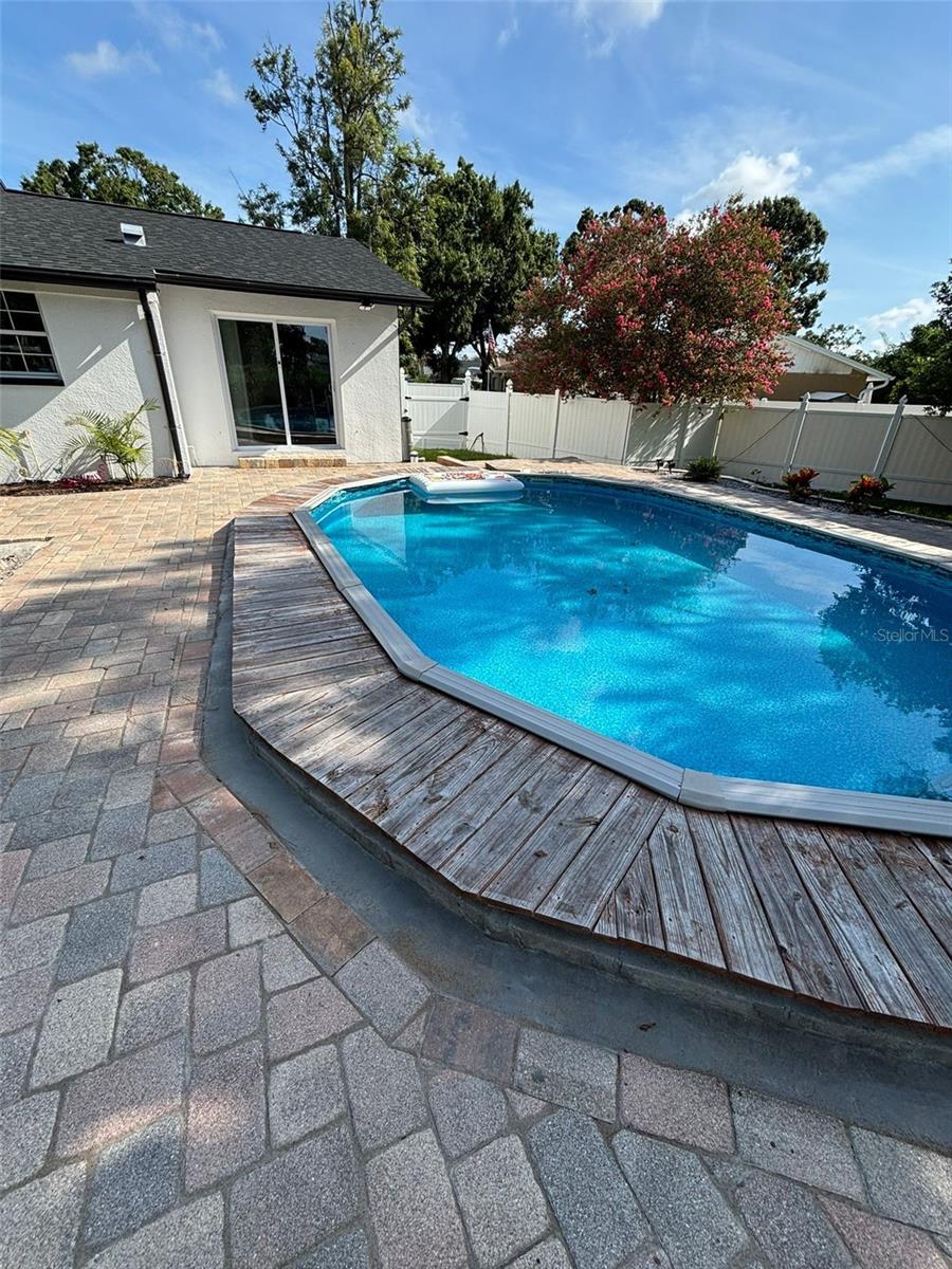 Image 21 of 24 For 7312 Nova Circle