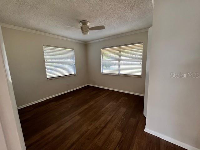 Image 5 of 11 For 4715 Larch Drive