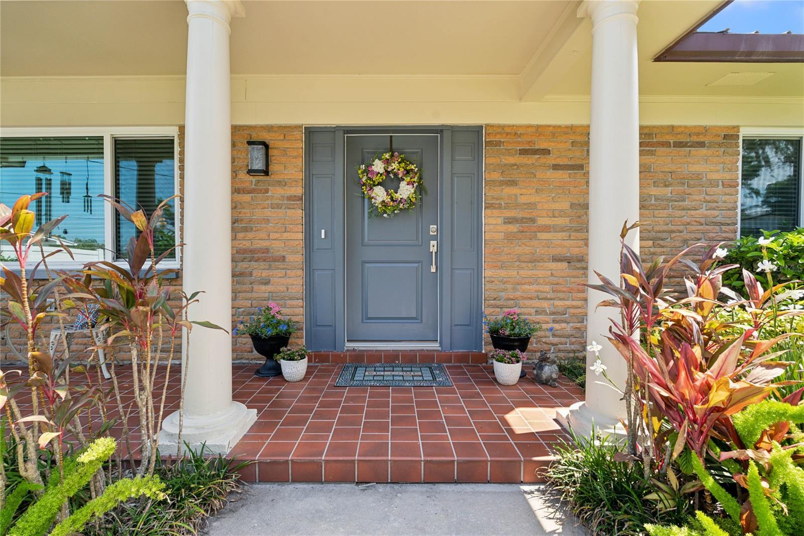 Image 3 of 40 For 708 Westwood Circle