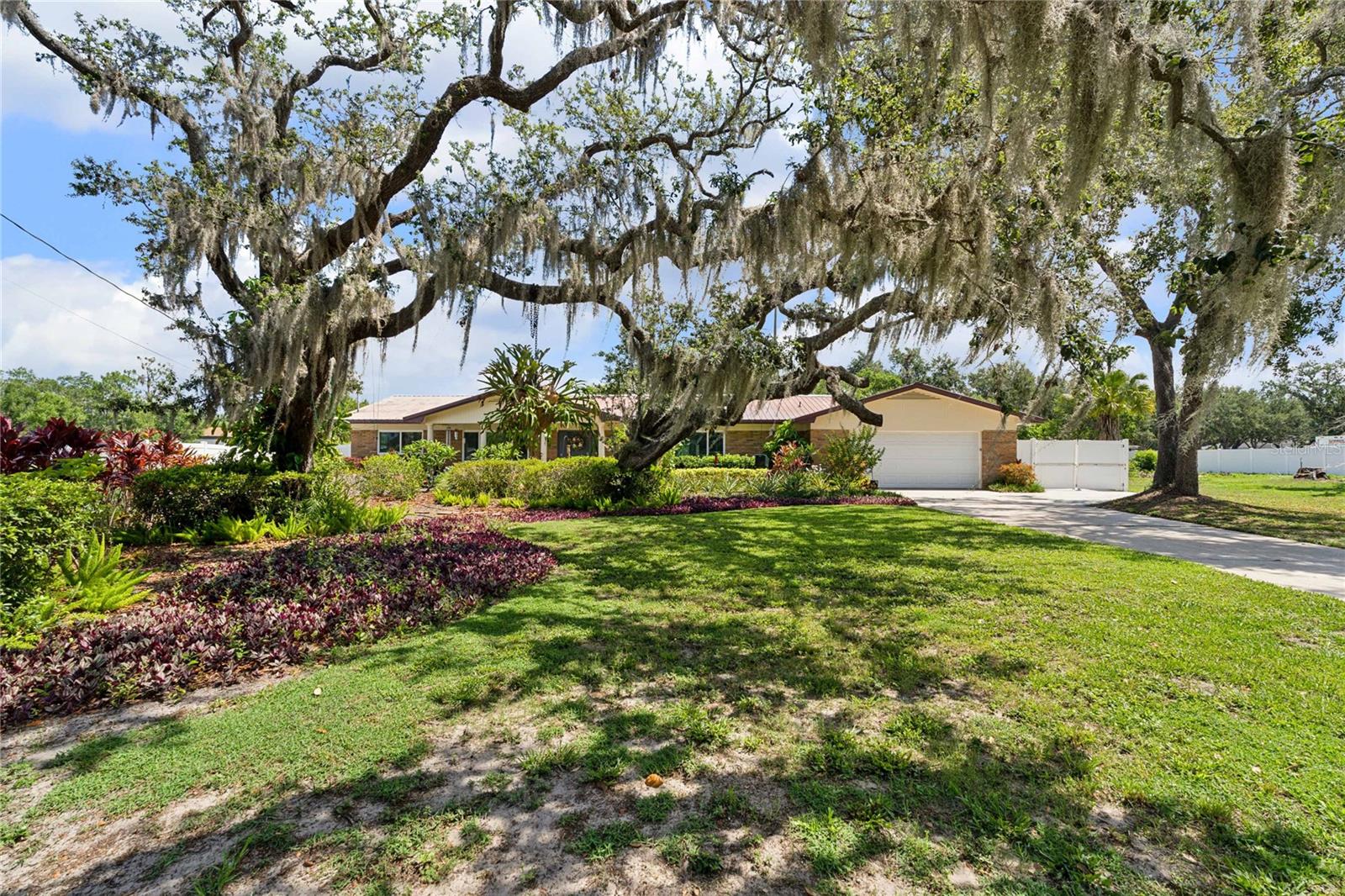 Image 39 of 40 For 708 Westwood Circle