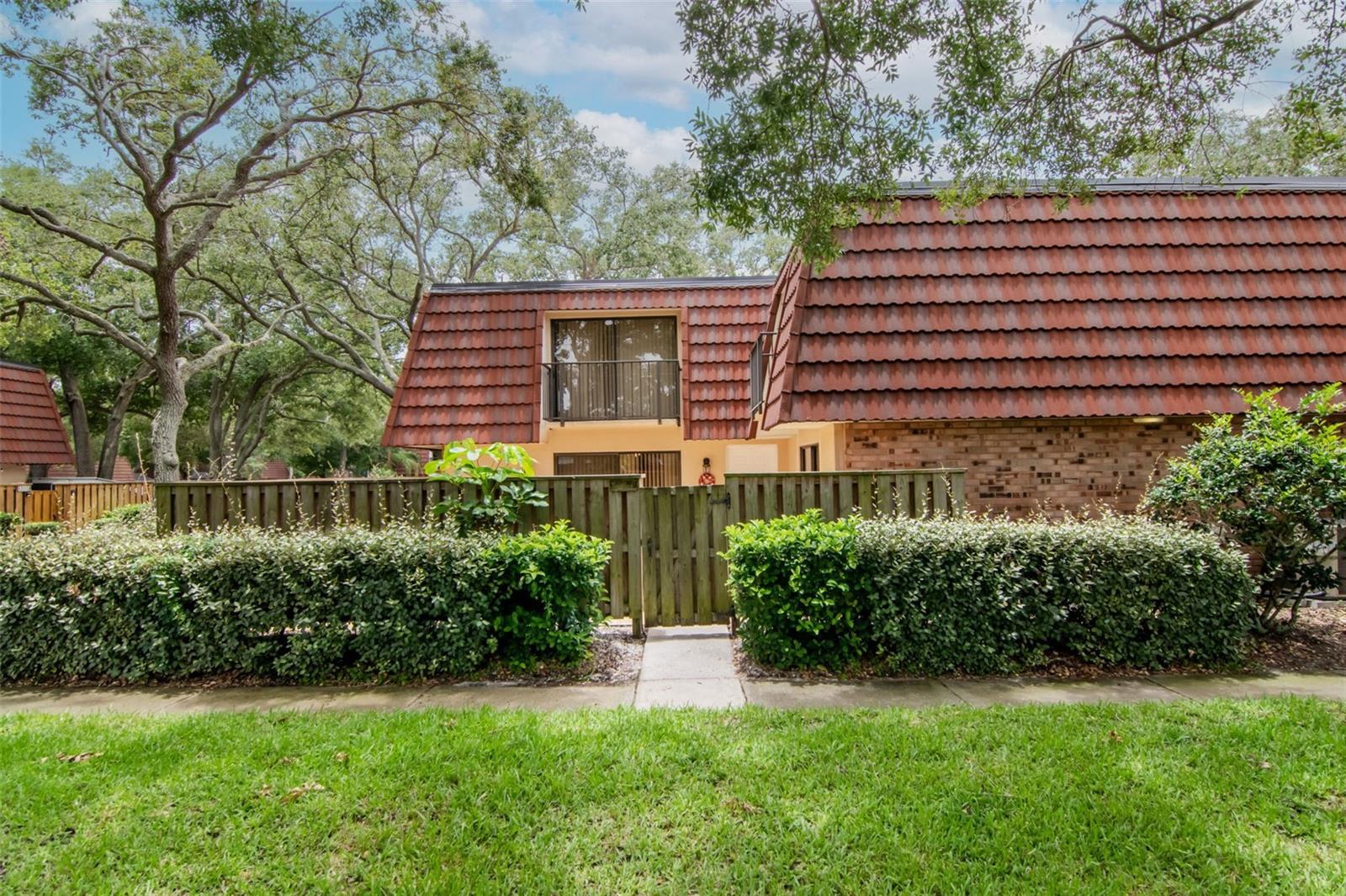 Details for 2725 11th Court, PALM HARBOR, FL 34684