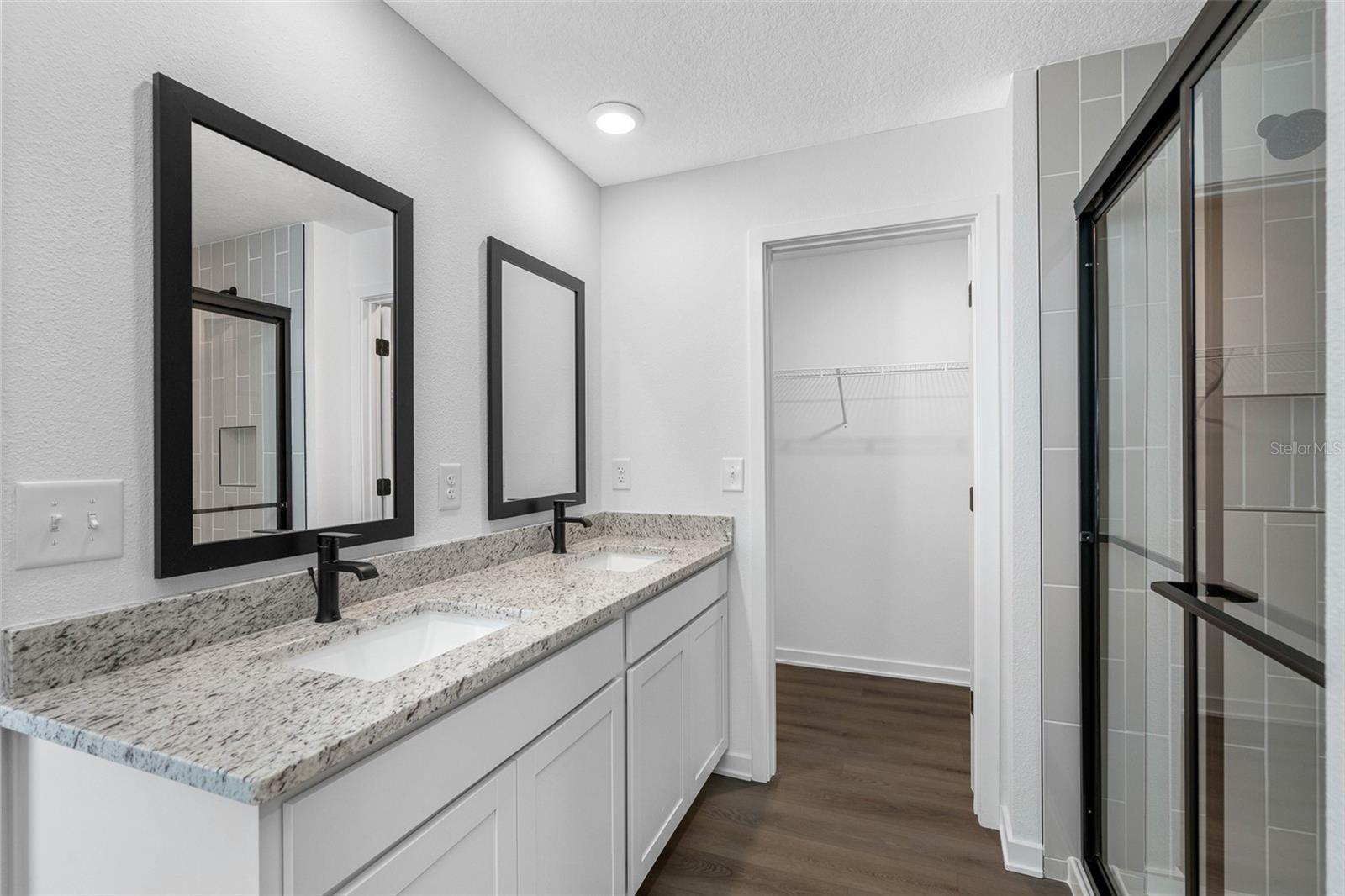 Image 7 of 7 For 6260 Pinehurst Drive