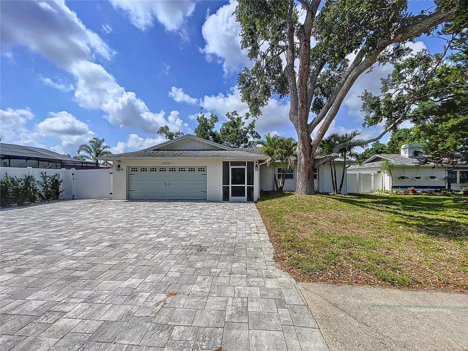 Details for 9580 130th Avenue, LARGO, FL 33773