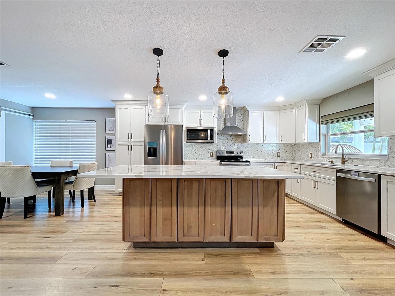 Image 13 of 30 For 9580 130th Avenue