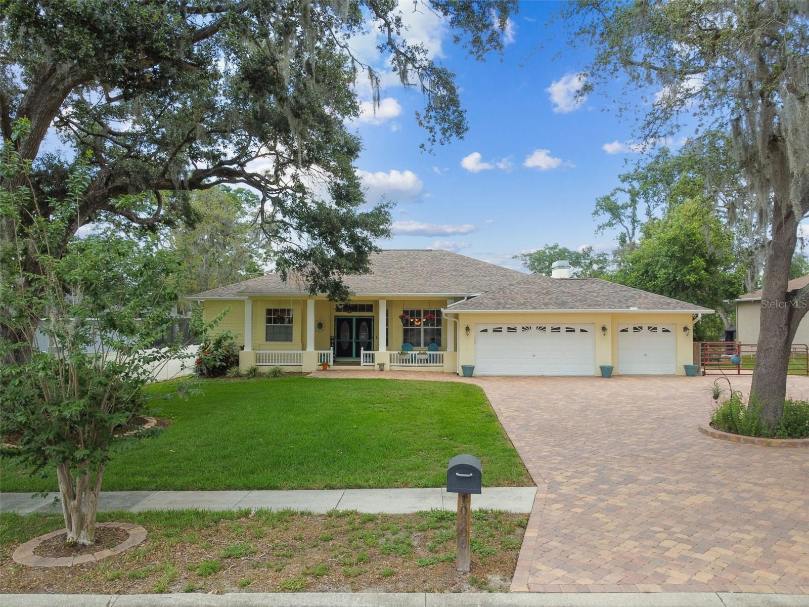 Image 12 of 96 For 10306 Shalimar Wood Drive