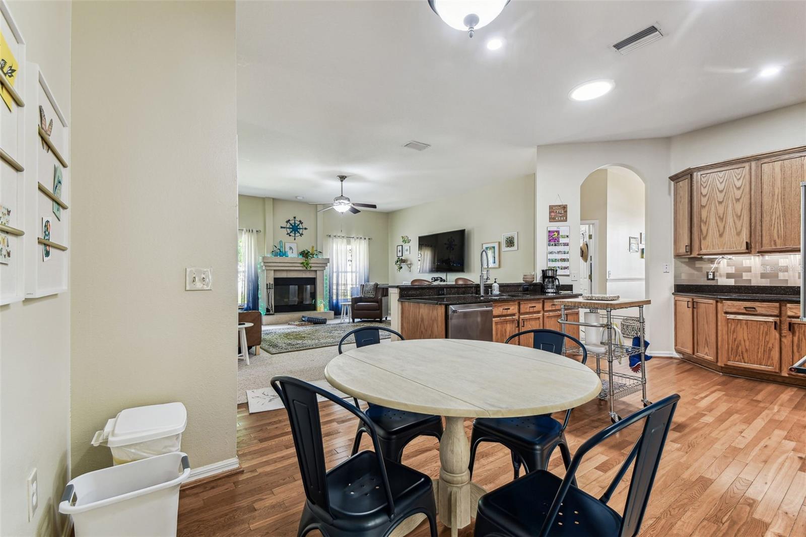 Image 45 of 96 For 10306 Shalimar Wood Drive