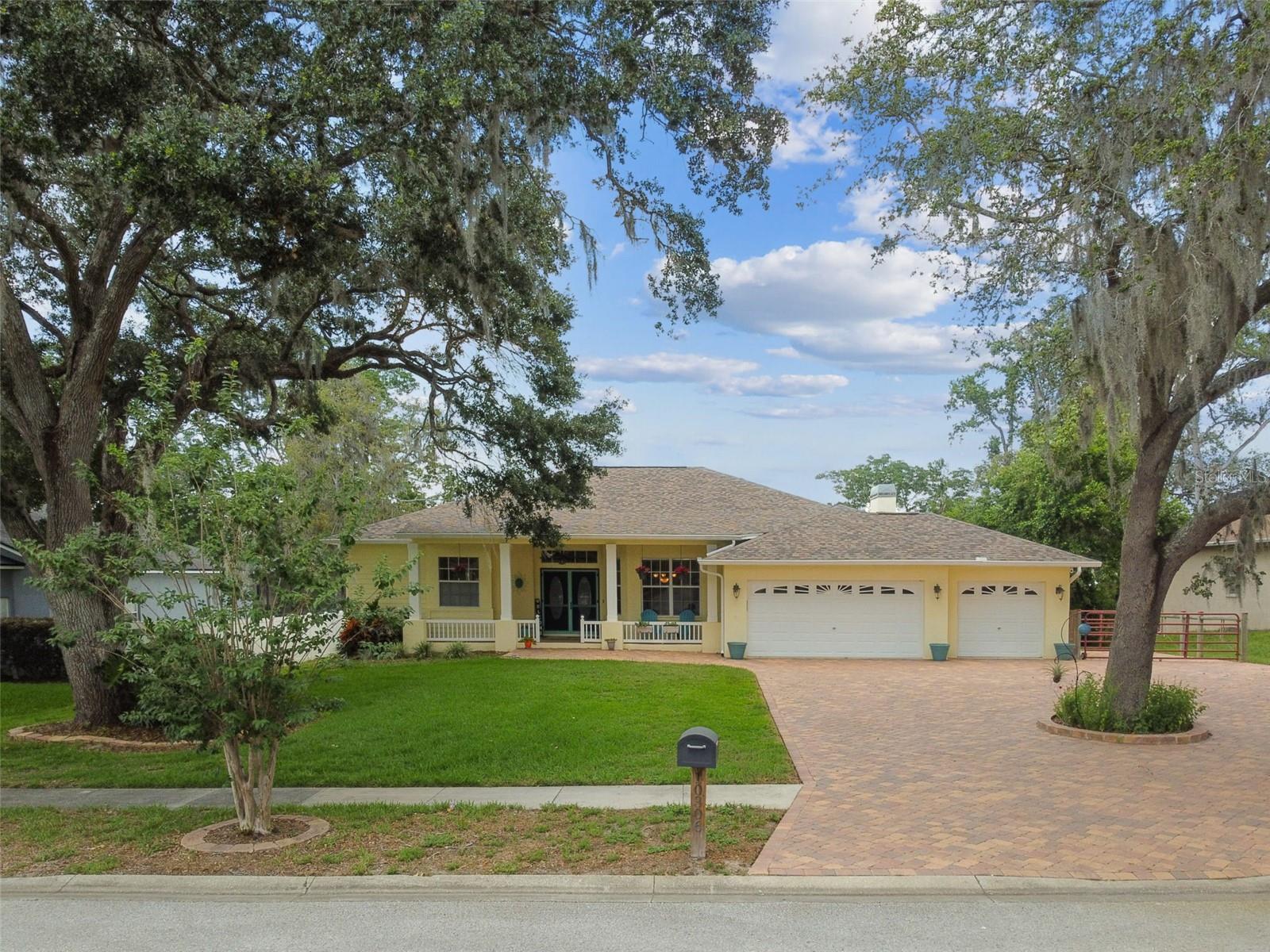 Image 6 of 96 For 10306 Shalimar Wood Drive