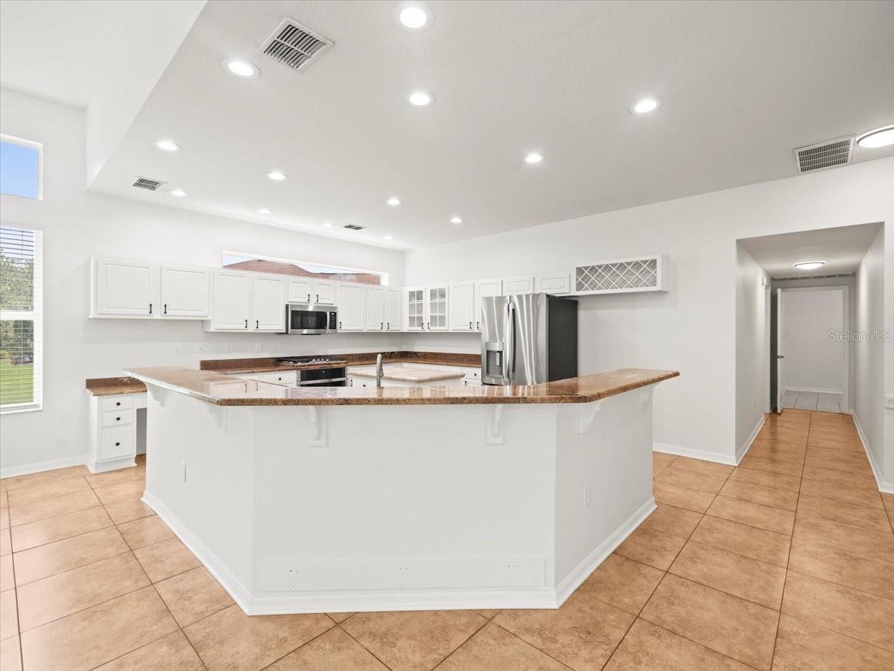 Image 21 of 73 For 6127 Cezanne Avenue